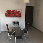 Niro Apartment Polis