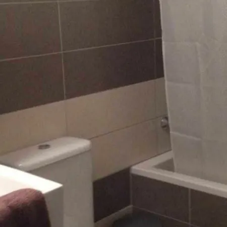 Niro Apartman Polis